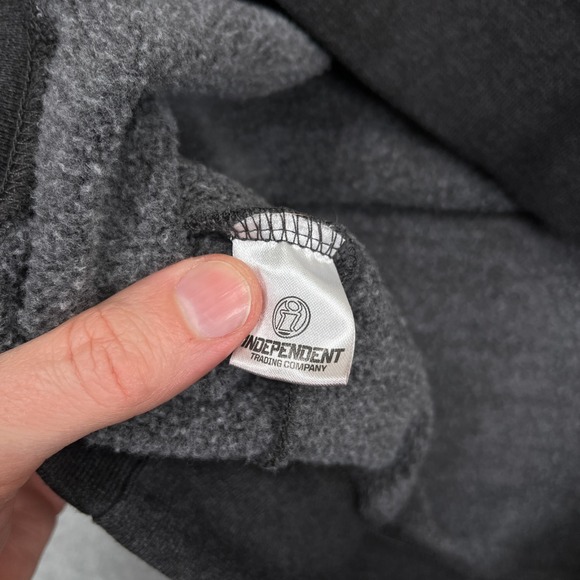 Kuiu Ultralight Hunting Hoodie Mens Medium M Charcoal Gray Pullover Drawstring - Picture 11 of 13